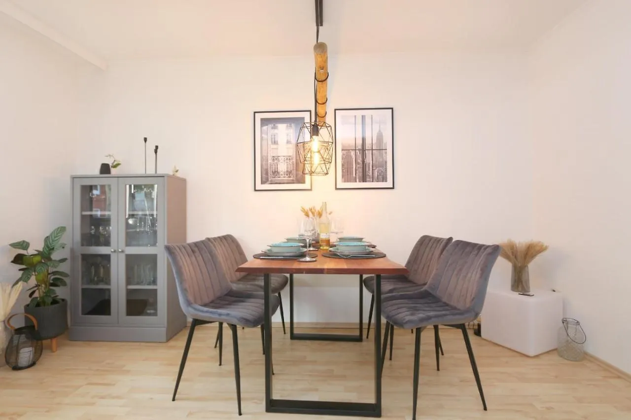 Appartement Schoenes Zwei-Zimmer-Apartment In Der Bremer City Duitsland