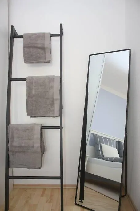 Appartement Schoenes Zwei-Zimmer-Apartment In Der Bremer City